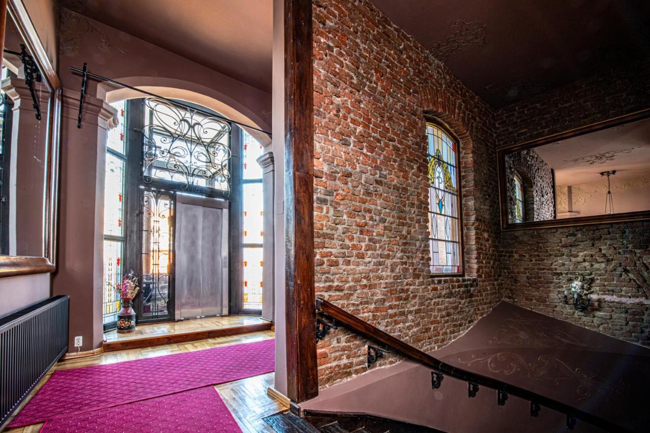 Hotel Poesis Satu Mare Bagian luar foto