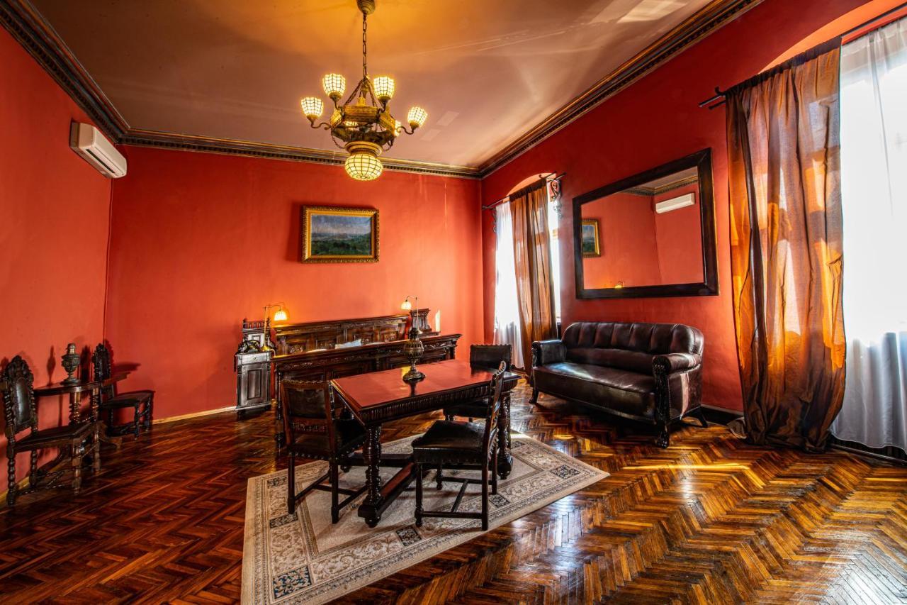 Hotel Poesis Satu Mare Bagian luar foto