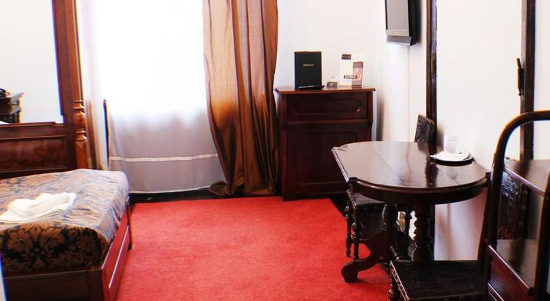 Hotel Poesis Satu Mare Bagian luar foto