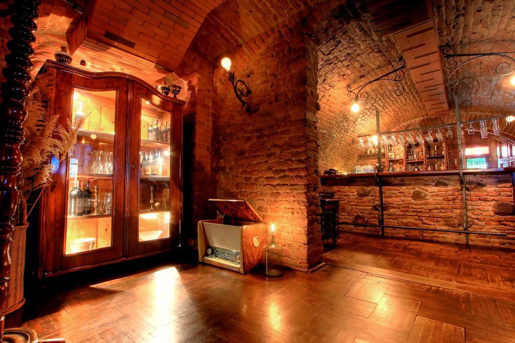 Hotel Poesis Satu Mare Bagian luar foto